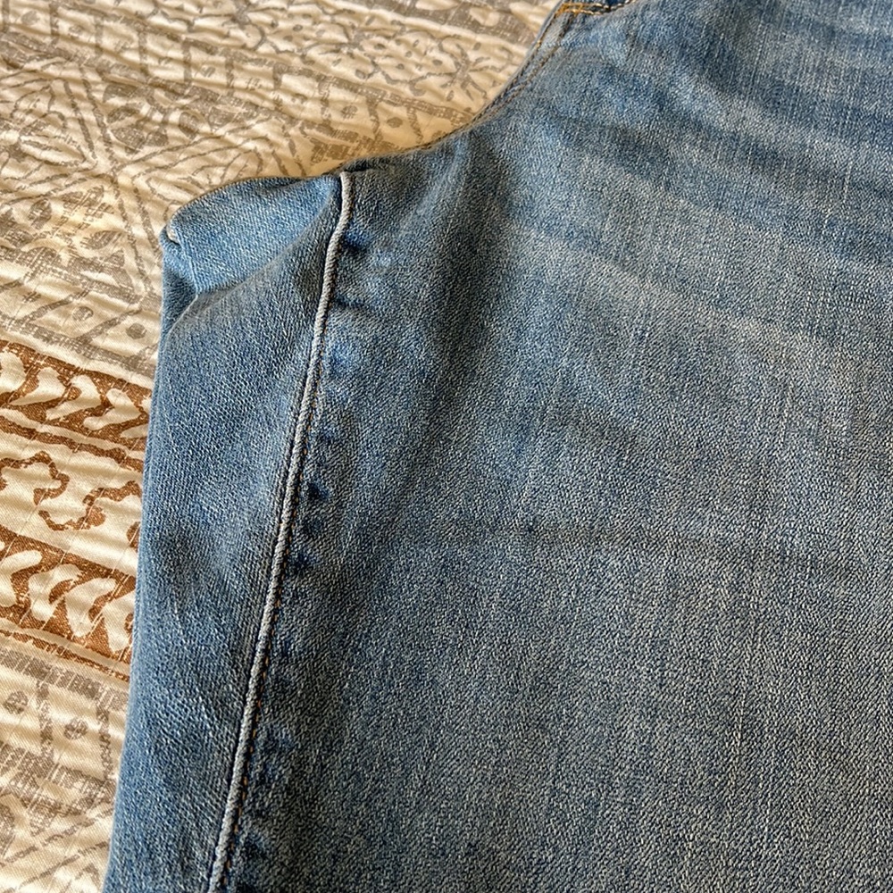 Universal Thread Jeans - Picture 5 of 13